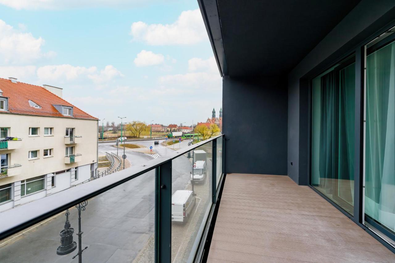 Apartments Poznan Chwaliszewo Residence With Free Garage By Noclegi Renters Экстерьер фото