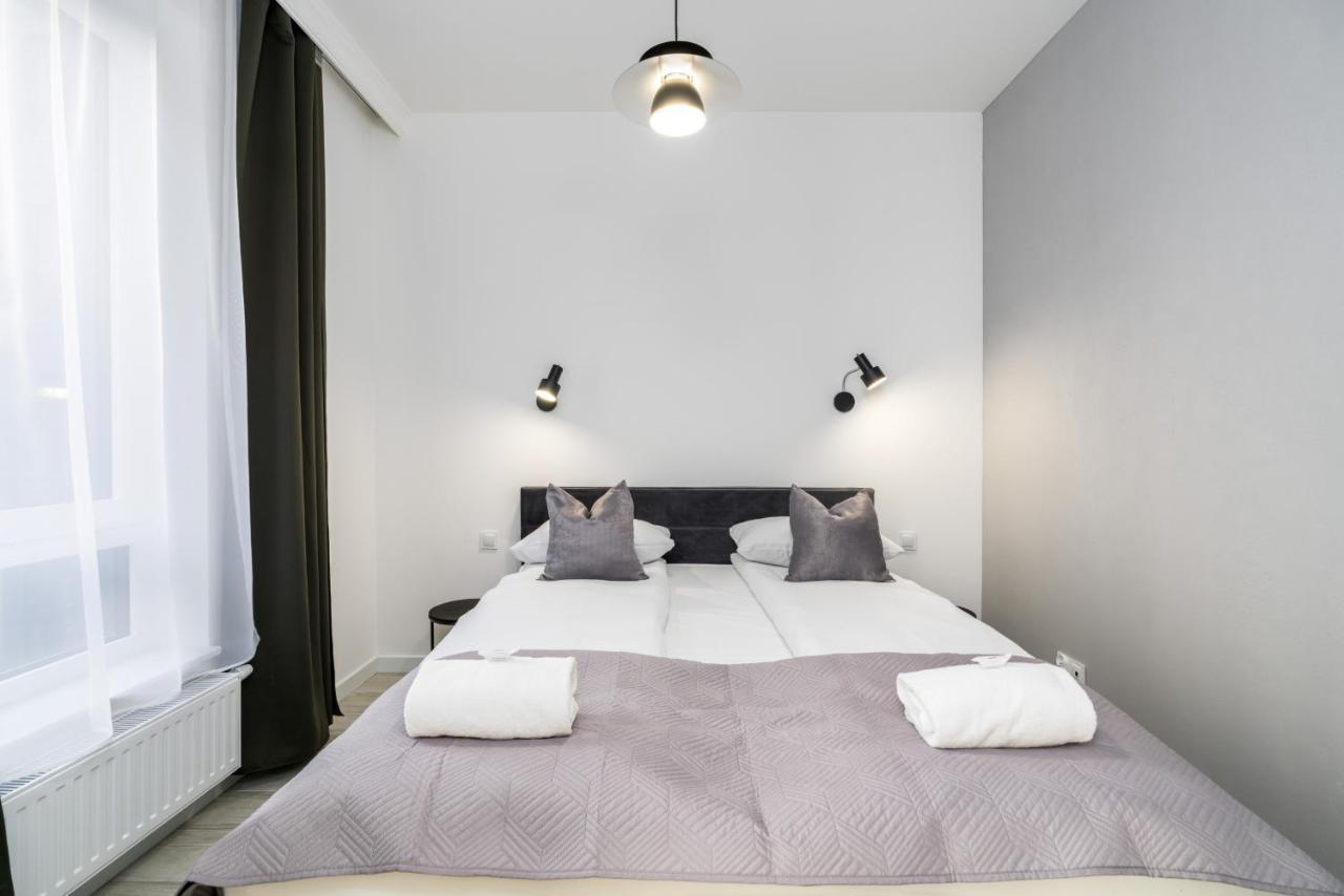 Apartments Poznan Chwaliszewo Residence With Free Garage By Noclegi Renters Экстерьер фото
